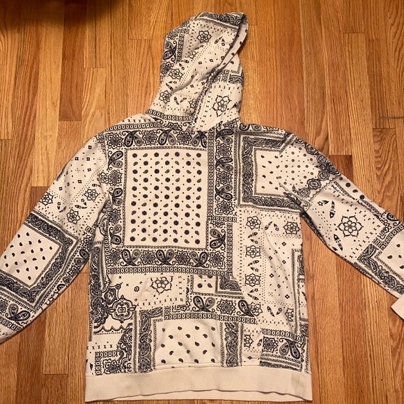 Urban Outfitters BDG Bandanna Hoodie - Picture 1 of 2